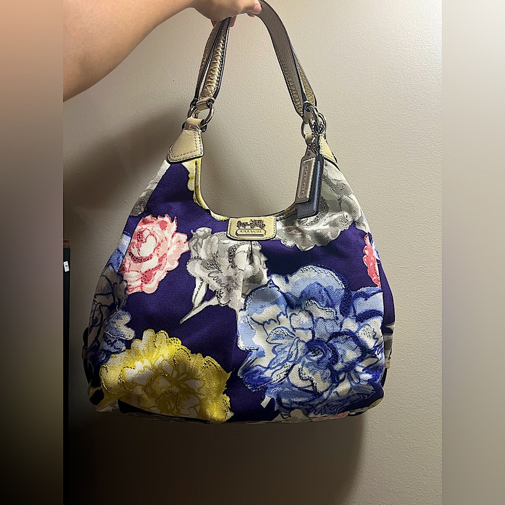 Coach Madison Maggie Floral Tote Handbag M1220-23351